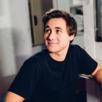 Arnaud JOUAN by Laura Gilli